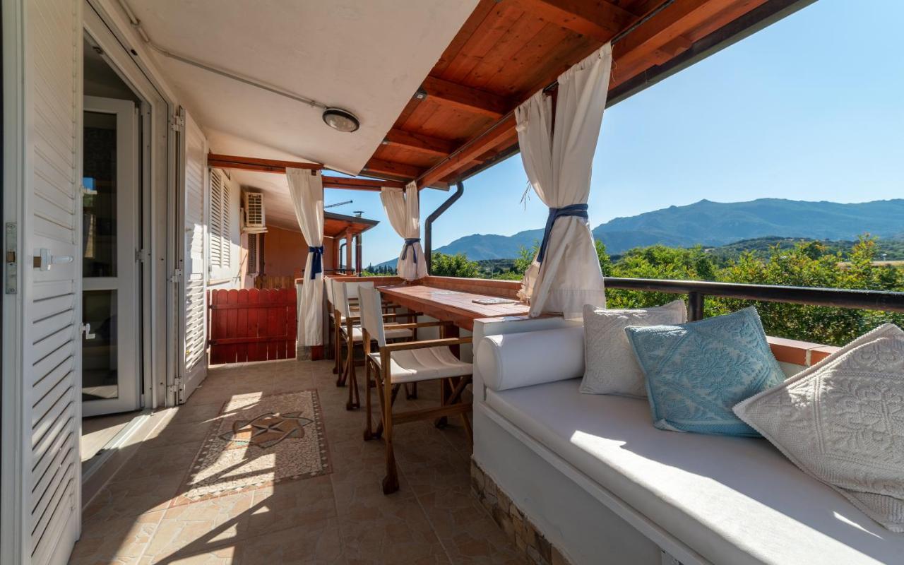 Fabulous Apartment With Amazing View Villasimius Exterior photo